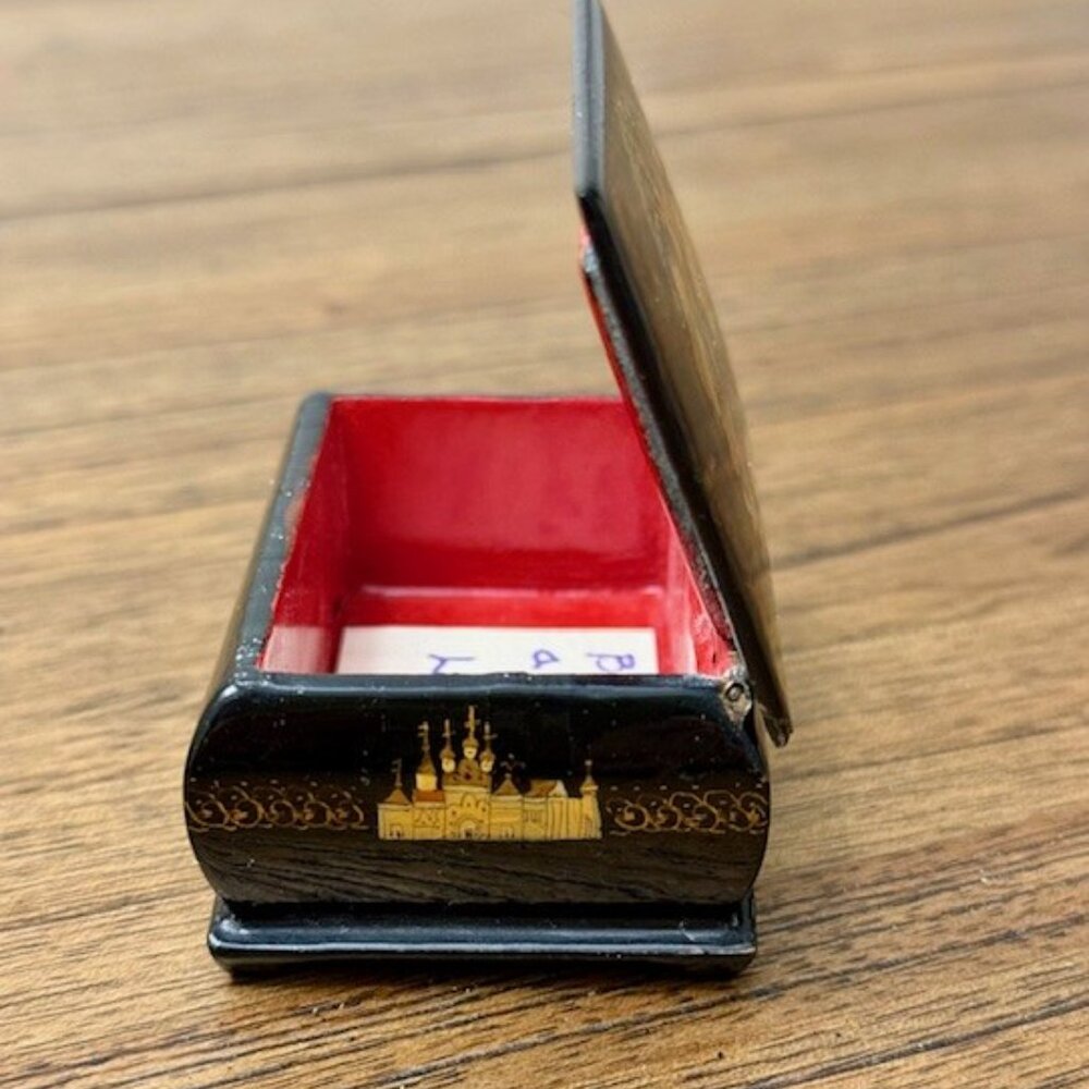 Russian Palekh Troika Horses Laquer Trinket Box - Picture 5 of 14